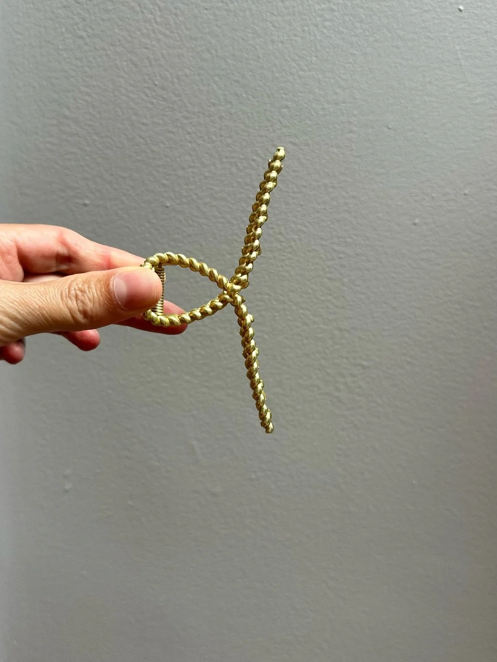 Gold Twisted Rope Hair Tie - Women's Hair Accessory